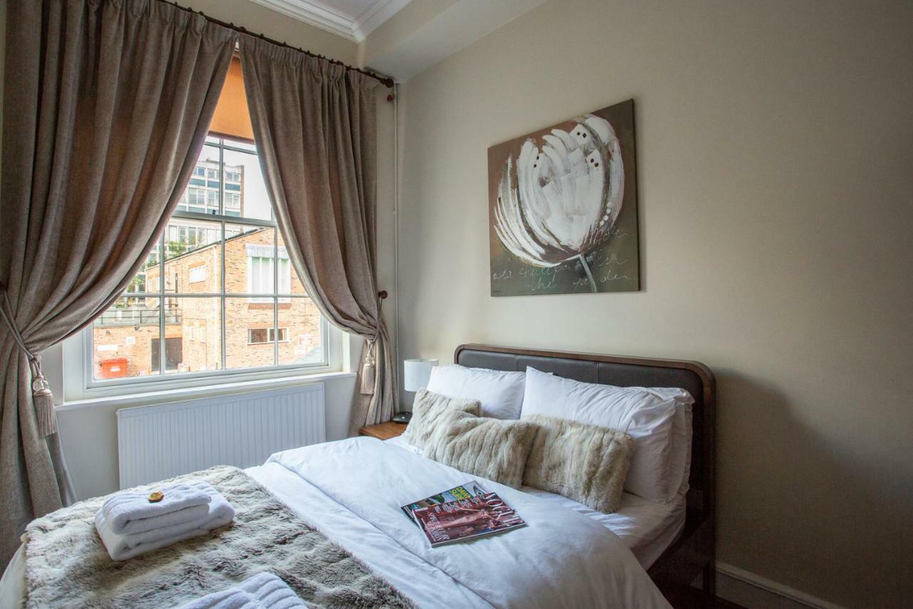 Most Central Luxury Apartment - Sleeps 4 & Free Parking! Chester Luaran gambar